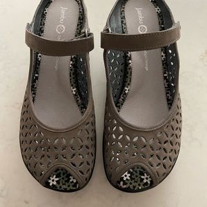 Jambu Journey women’s dark grey shoes size 7.5